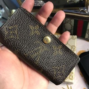 Louis Vuitton key holder Monogram
